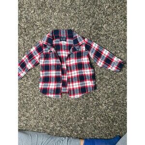 Children’s Place Button Up Shirt Size: 6-9m Preowned